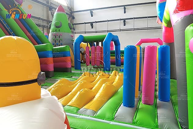 inflatabl theme park manufacturers
